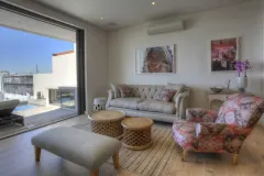 Loader Modern in Green Point – photo 18 thumbnail