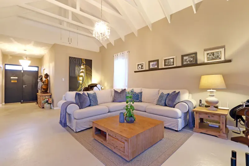 Noordhoek Lakehouse in The Lakes – photo 11
