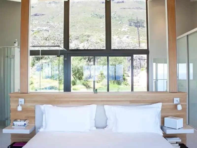Camps Bay Upper Villa in Bakoven – photo 13
