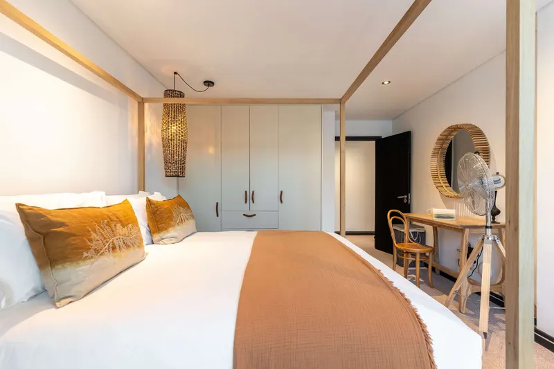 Cape House in Camps Bay – photo 38
