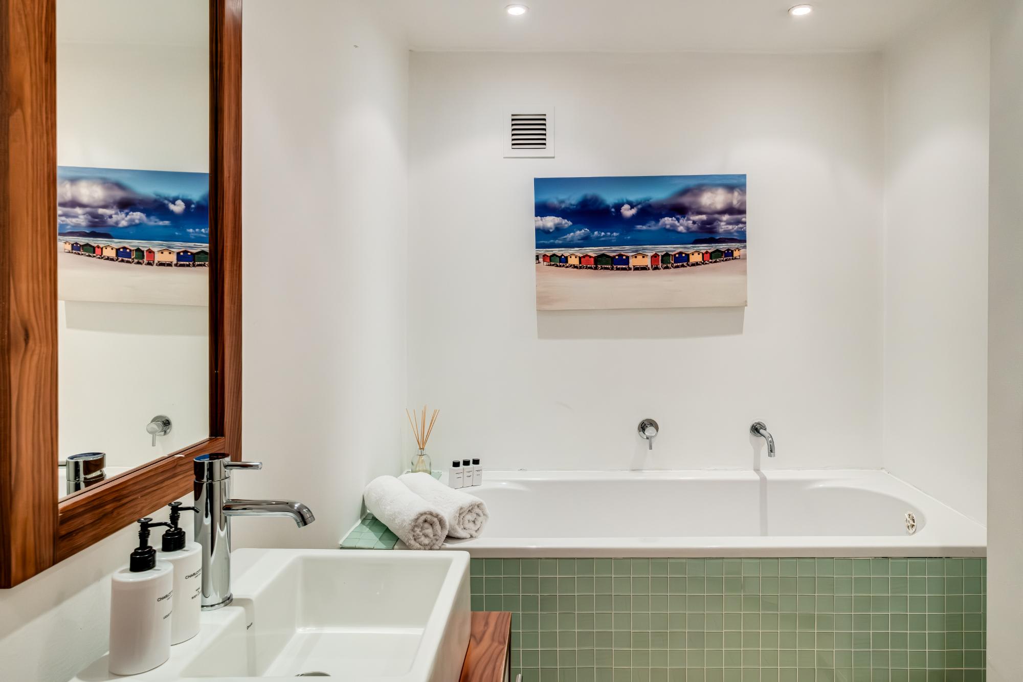 property_89fed0c7-5820-4534-85ed-ee42e6f8382e_25