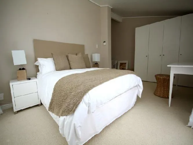 property_8a25f37e-9f08-4426-b890-3b8614ce40ac_10