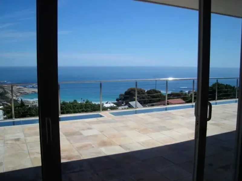Azure Blue in Llandudno – photo 1