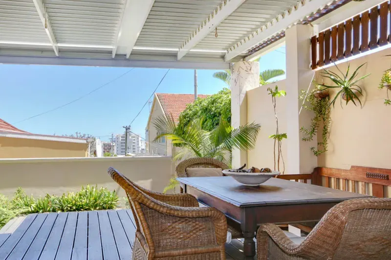 Holiday House Queens in Sea Point – photo 11