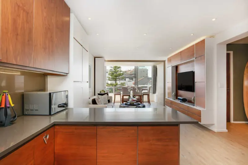 Seacliffe 307 in Bantry Bay – photo 1