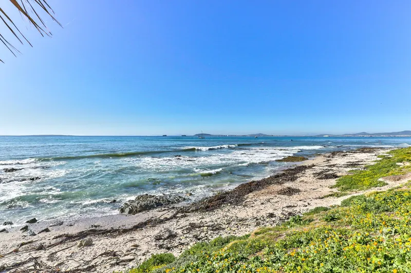 Seatide Studio in Mouille Point – photo 16