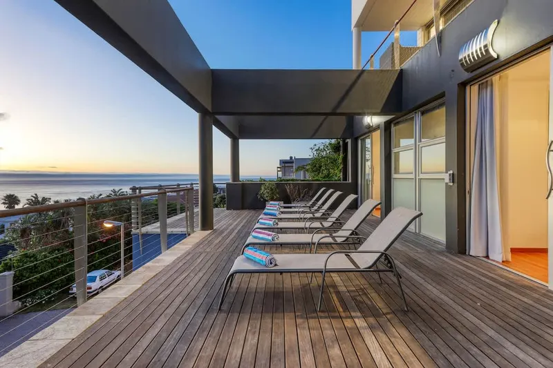 Strathmore House in Camps Bay – photo 1