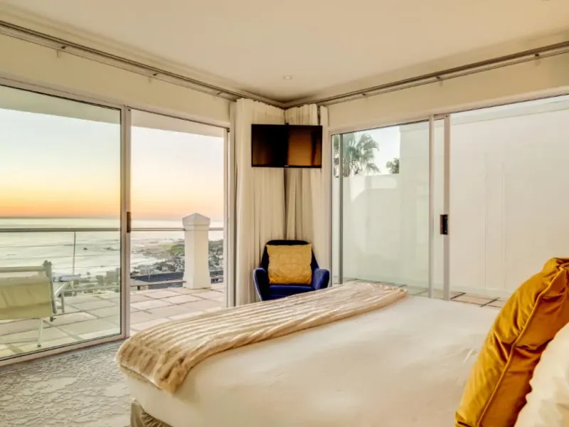 Camps Bay Alpha in Camps Bay – photo 52