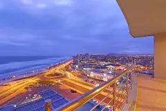 Horizon Bay 702 in Table View – photo 1 thumbnail