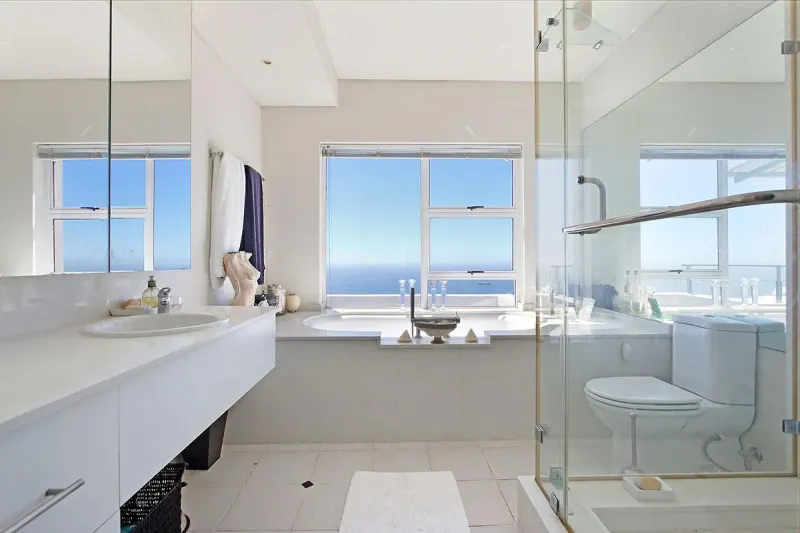 Ocean Views Villa Bantry Bay in Bantry Bay – photo 14