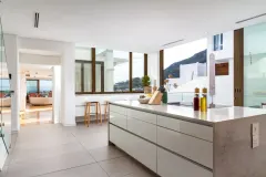24 Geneva - 12 Bedroom Villa in Camps Bay – photo 20 thumbnail