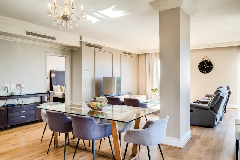 407 Royal in Green point – photo 30