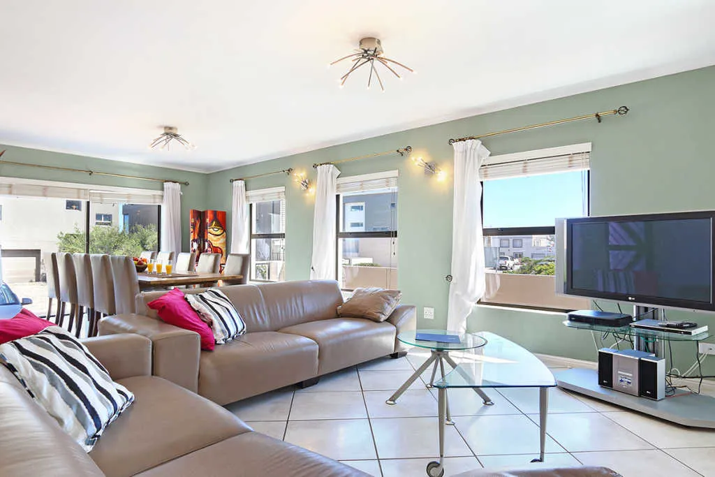 property_8c52d6e8-d0ed-4145-b7f0-7586c00fc761_15