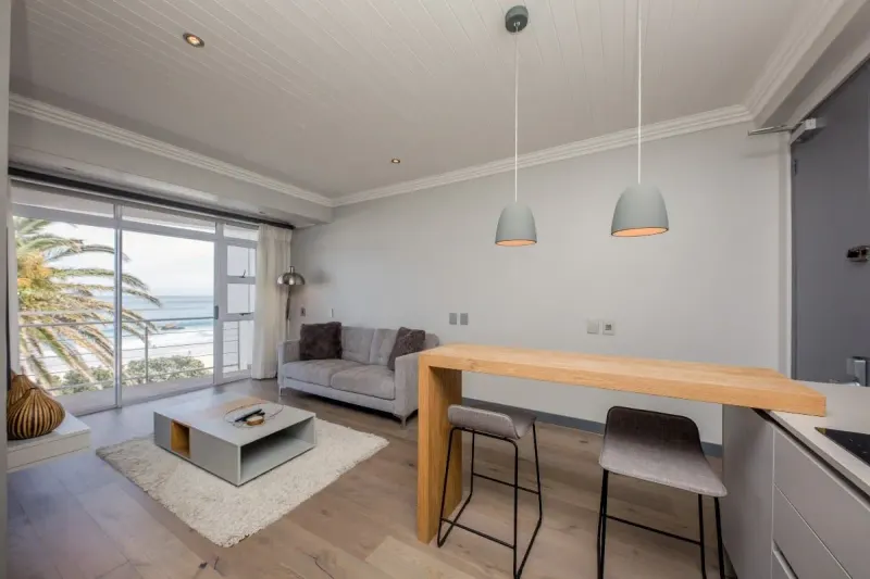 Seasons Find The Bay in Camps Bay – photo 4