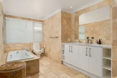 Camps Bay Gem in Camps Bay – photo 4 thumbnail