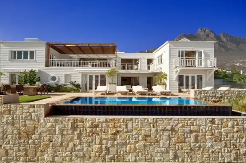Beach Cove Villa
