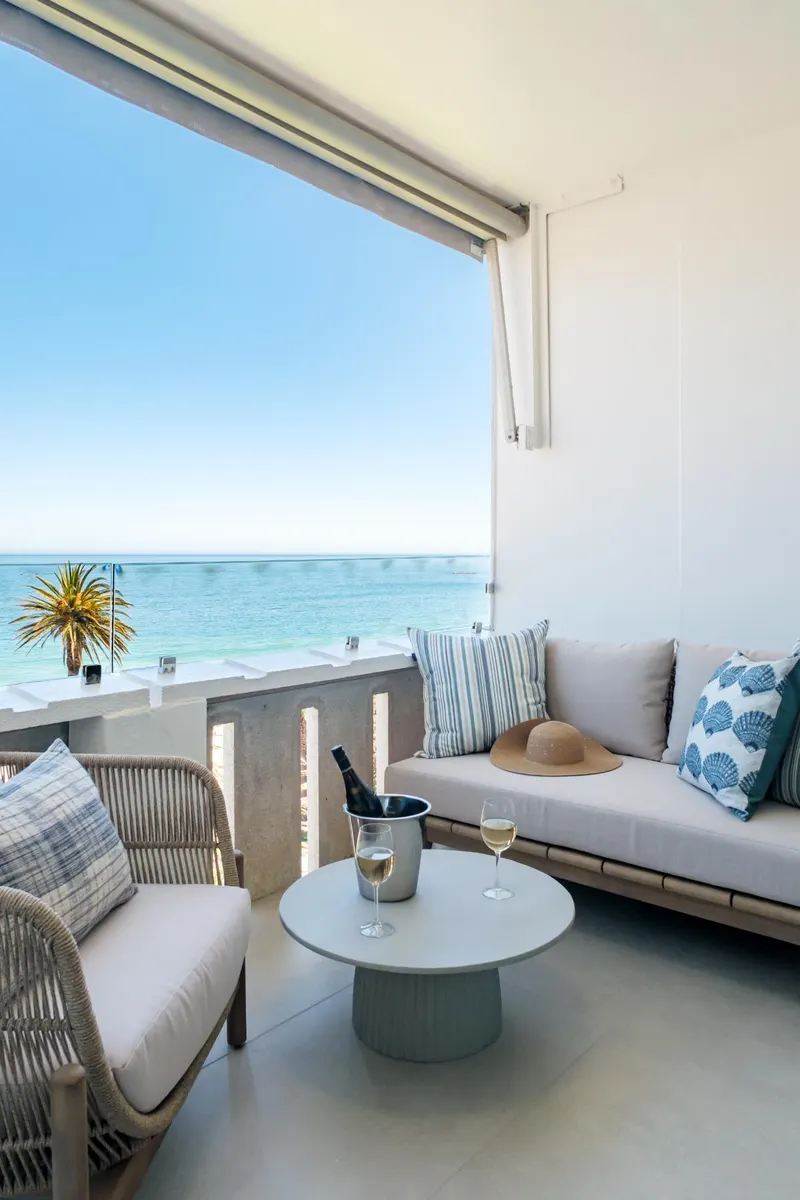 Kyanos in Camps Bay – photo 36
