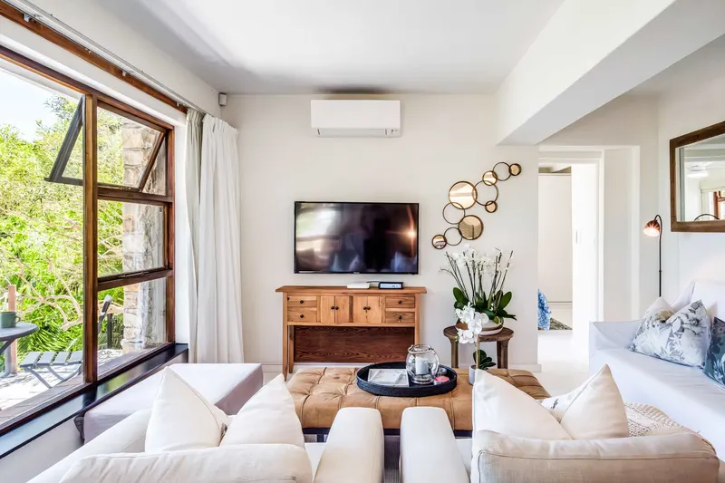 Rock Retreat in Camps bay – photo 5