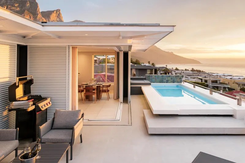 Sapphire Tide Pent in Camps Bay – photo 16