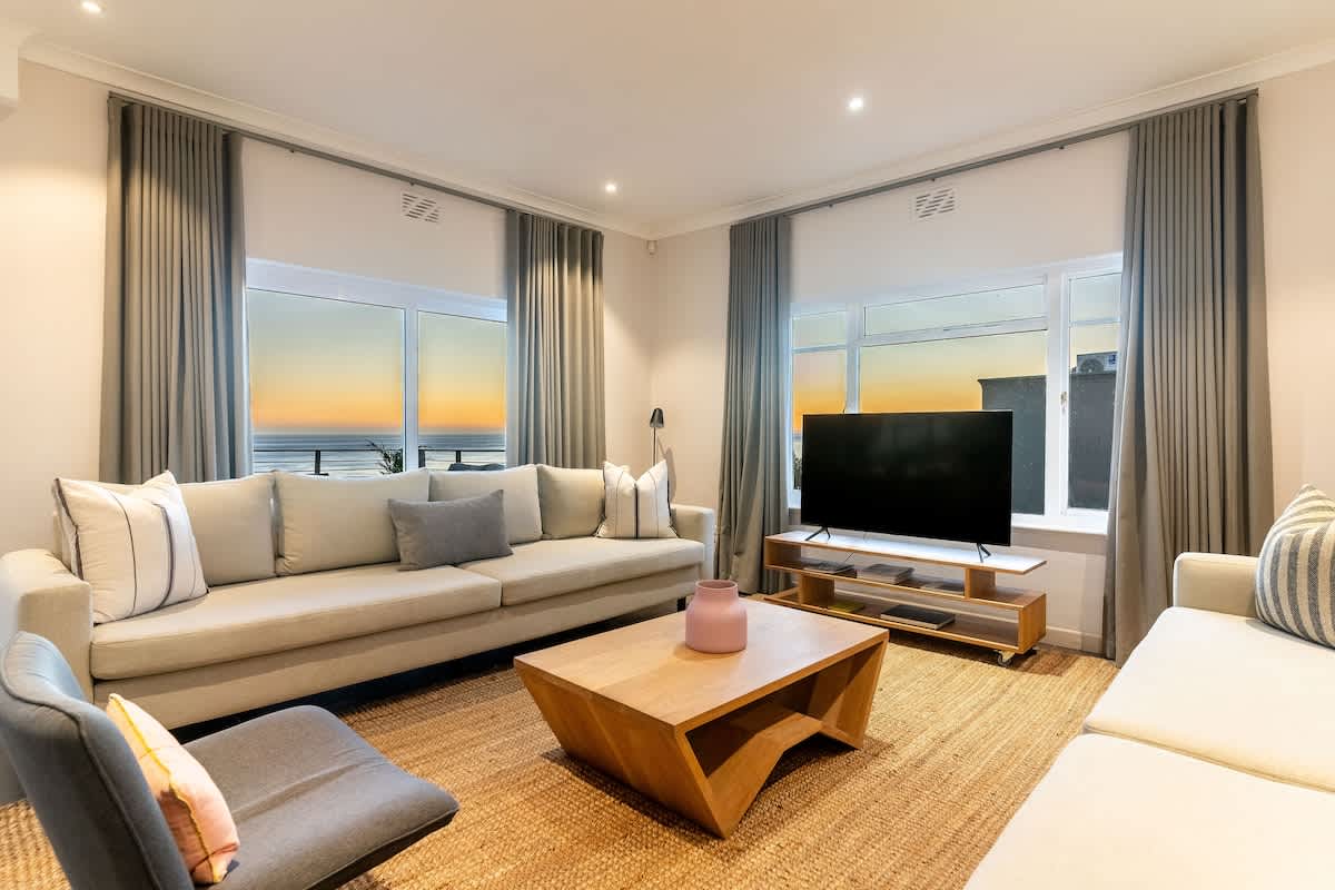 property_8cf6cfac-fb8d-495a-b07c-9d4affd5d053_6