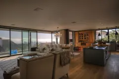 Oranjezicht Modern Villa in Gardens – photo 16 thumbnail