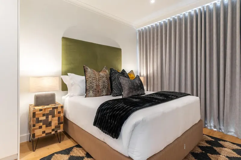 Ruby Views Apartment in Sea Point – photo 8