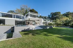 Ivory Edition in  Bishopscourt – photo 3 thumbnail