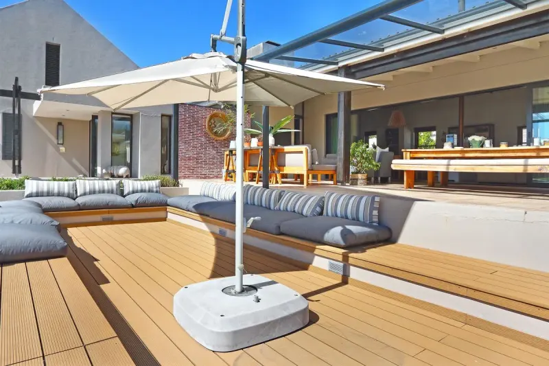 Constantia Modern Villa in Constantia – photo 33