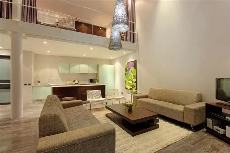 35 on Rose Penthouse in Cape Town City Centre – photo 2