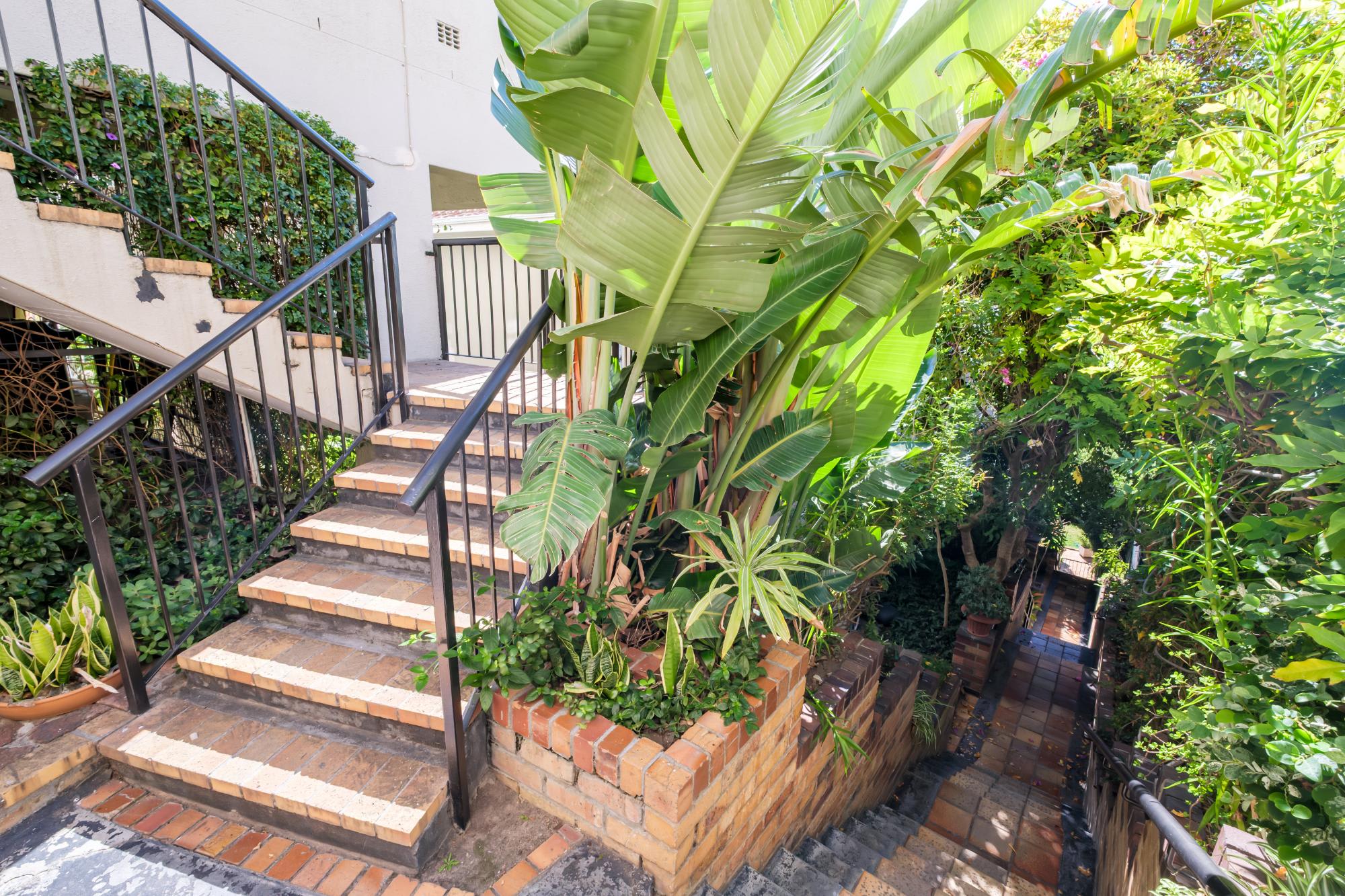 property_8df306bd-6282-4a7a-a568-7810251ddb4f_31