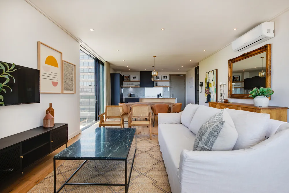 property_8df81c71-6cfe-4c30-b756-a0cf6da919bb_9