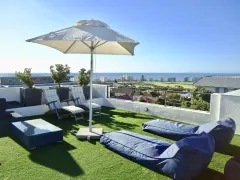 Casa Joubert in Green Point – photo 19 thumbnail