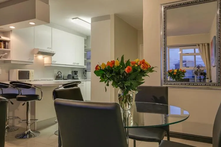 property_8e48b6b4-e6d7-4ade-841d-6fa3464a1cac_7