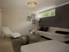 Villa Central Drive in Camps Bay – photo 13 thumbnail