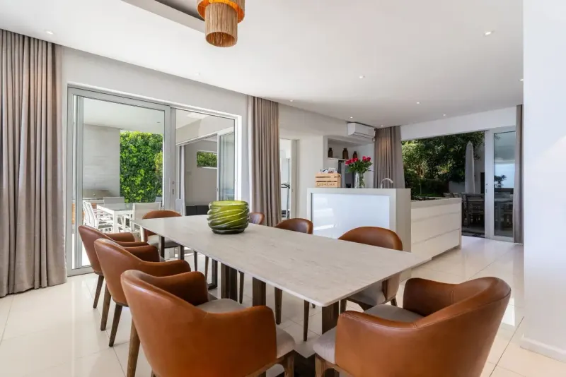 Marine Villa in Camps Bay – photo 19