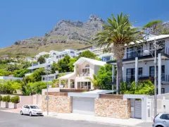 Central Drive Treasure in Camps Bay – photo 9 thumbnail