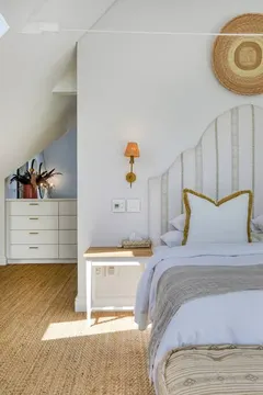 Franschhoek Family Home in Franschhoek – photo 2 thumbnail