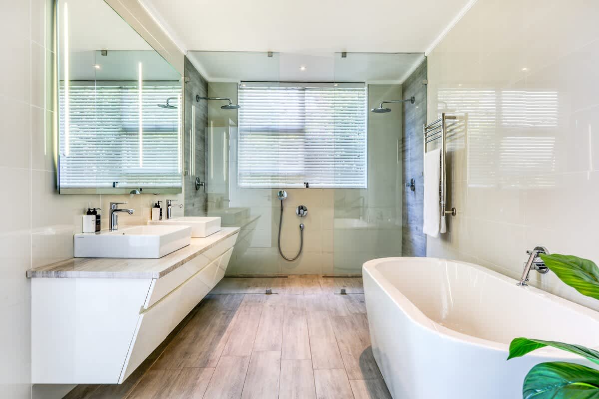 property_8ee9cb47-6648-4e92-b9a2-9a0d53f4b244_33