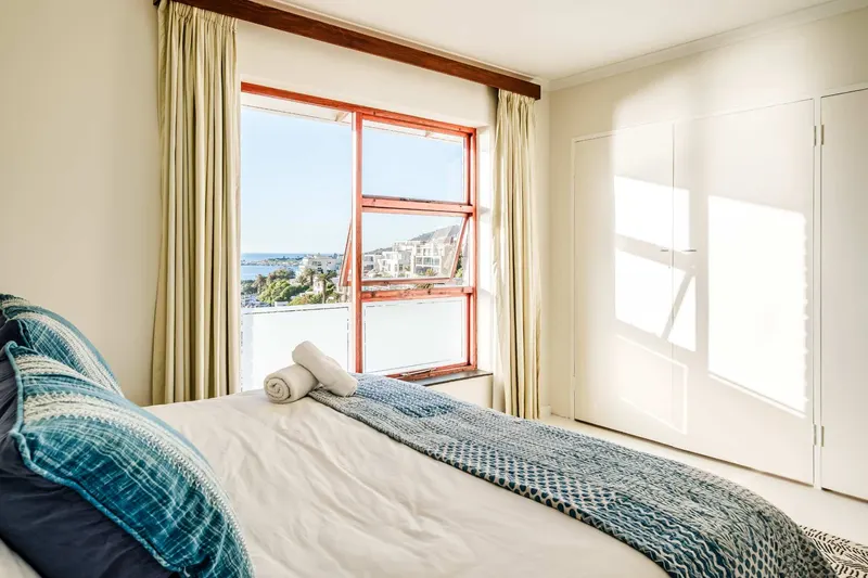 Rock Views in Camps Bay – photo 14