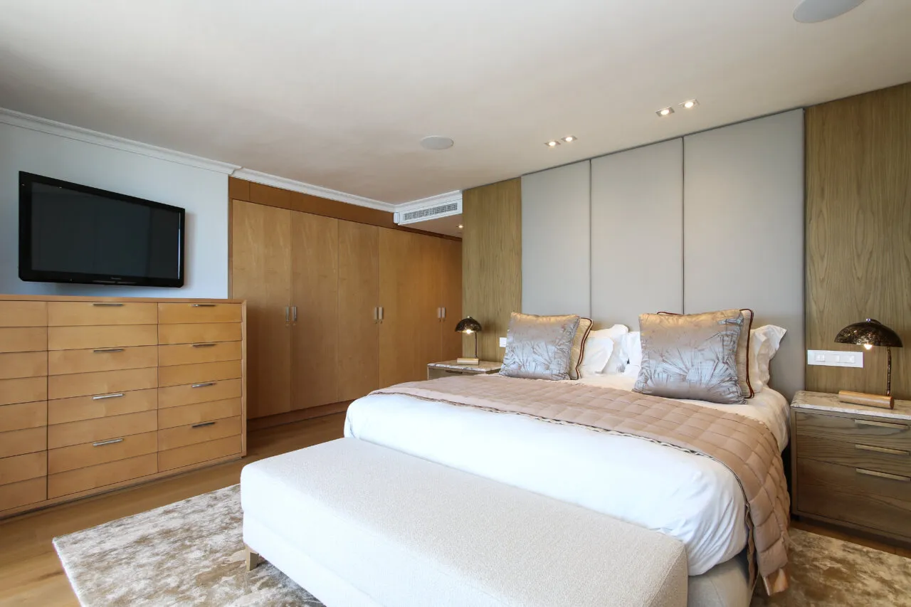 property_8f8eb253-8dc8-4bd0-8f12-02302a0a158a_10