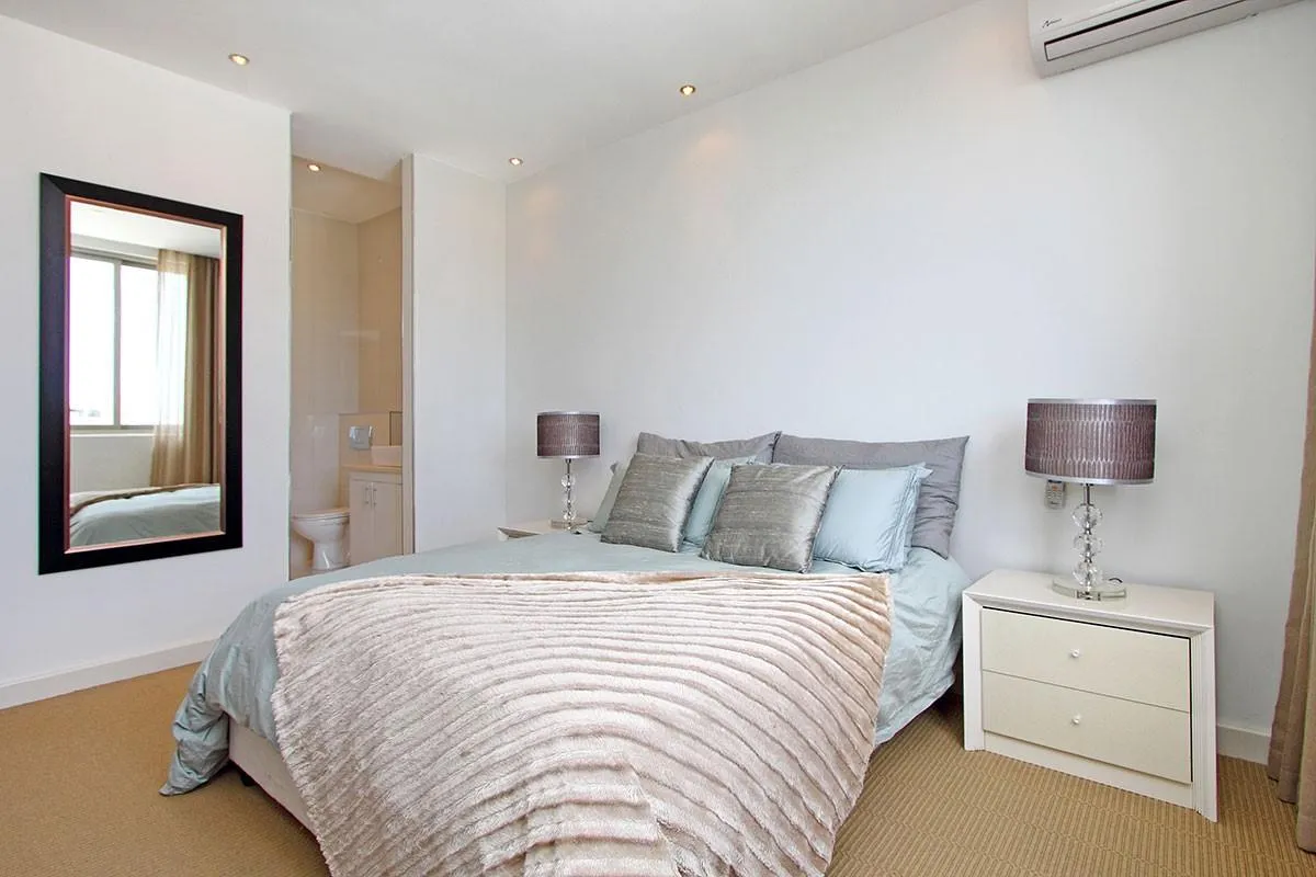 property_8fafe9fb-cc8e-4321-8841-06d4cb057a11_3