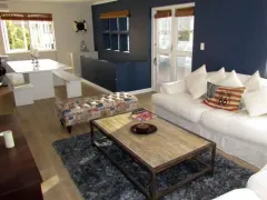 Pepper Tree Apartment in Sea Point – photo 2 thumbnail