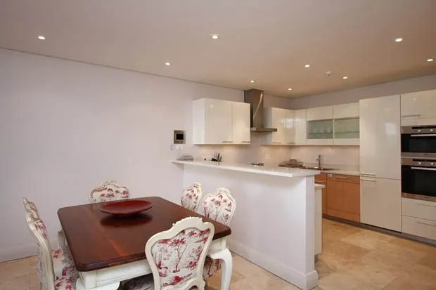 property_8ff66fed-2062-4f4e-9e4d-407c2da379e6_11