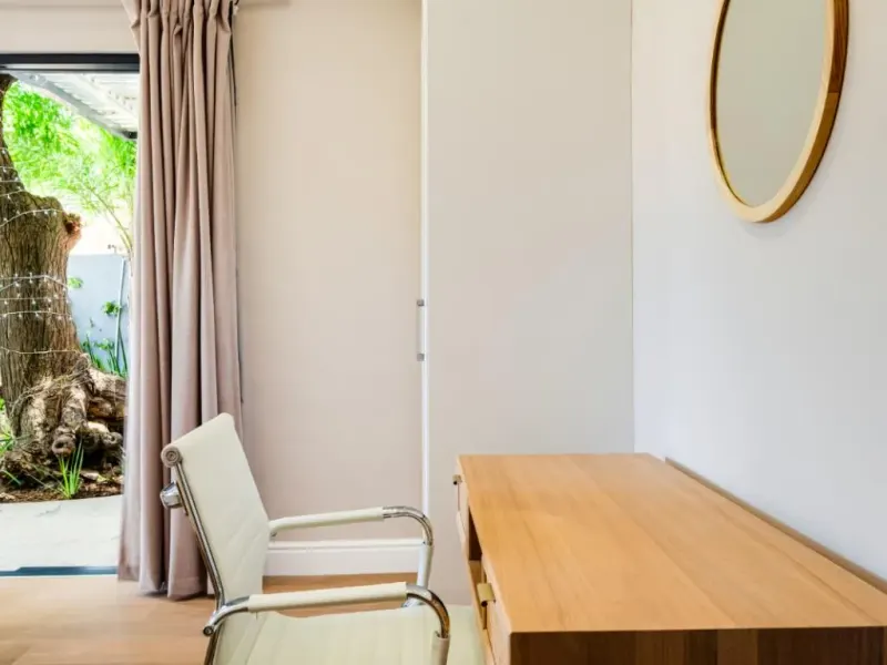 Central Drive Treasure in Camps Bay – photo 29