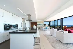 Camps Bay Drive Villa in Camps Bay – photo 7 thumbnail