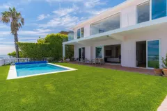 Villa Loki in Bantry Bay – photo 27 thumbnail
