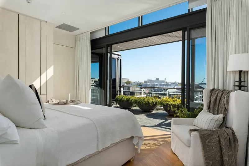 Penthouse 601 Dovenby in V&A Waterfront – photo 13