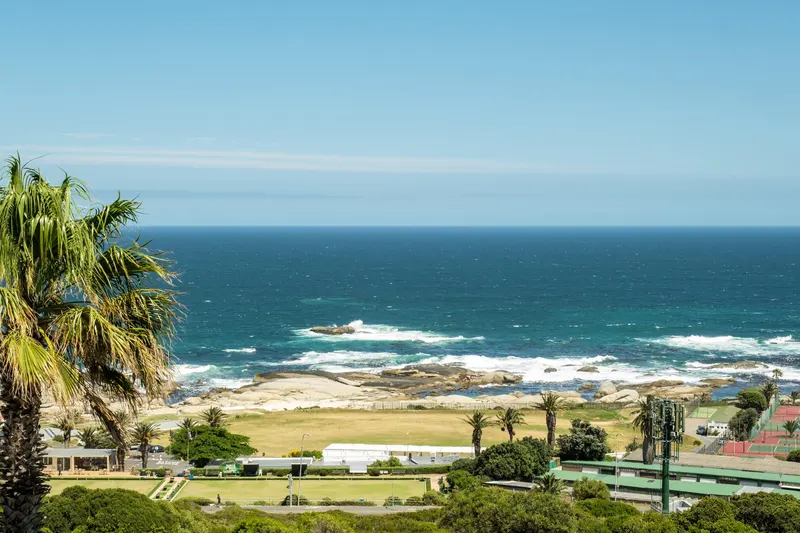 9 On Nautica in Camps Bay – photo 20