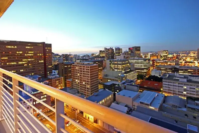 Perspectives Penthouse in Cape Town City Centre – photo 11