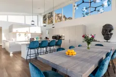Camps Bay Penthouse in Bakoven – photo 19 thumbnail